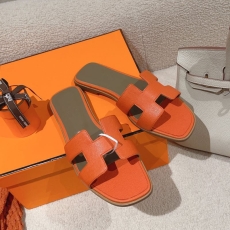 Hermes Slippers